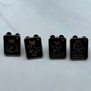 Disney hidden mickey pin lot animals with mickey ears hats